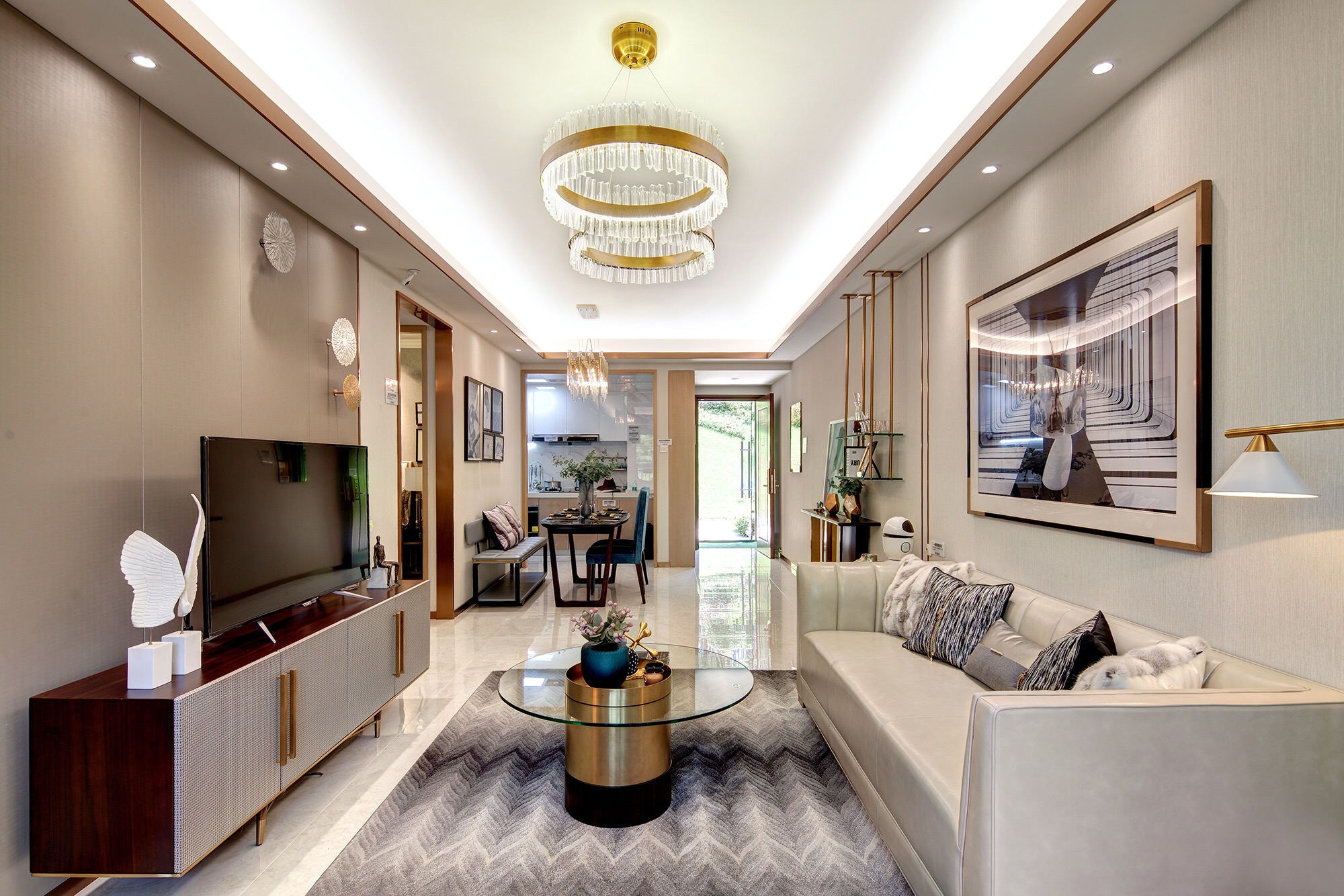 中惠松湖城金山湖,四季松湖和中惠松湖城哪个好