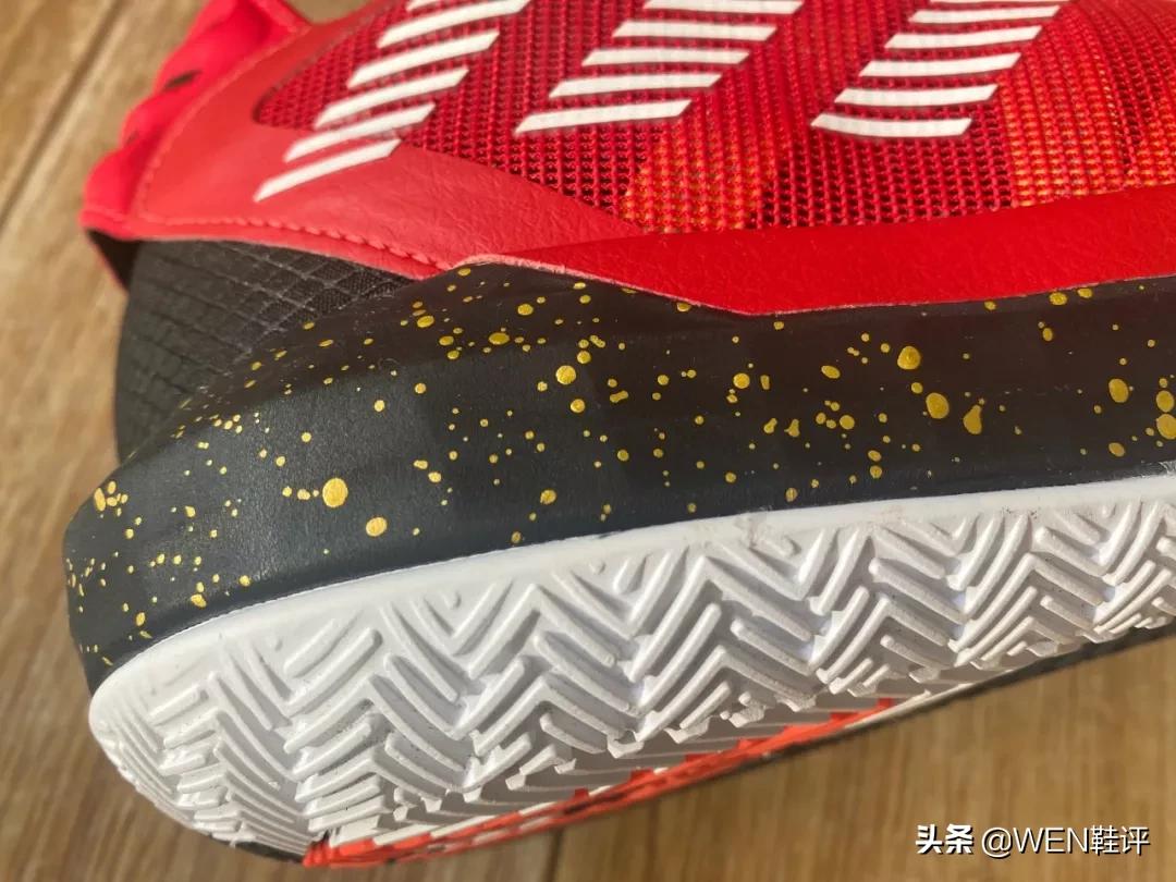 灵感来自《火影忍者》的球星签名鞋？500元体验阿迪最强科技