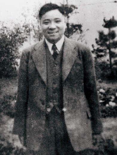 隐蔽战线英茵：牺牲肉身救同志，身份暴露后选择自杀，无人受株连