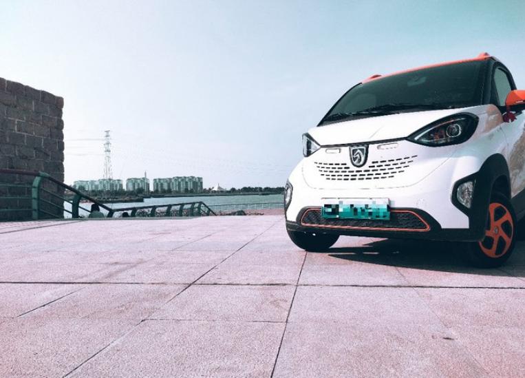 宝骏e100适合女孩子的车型,宝骏微型车e100