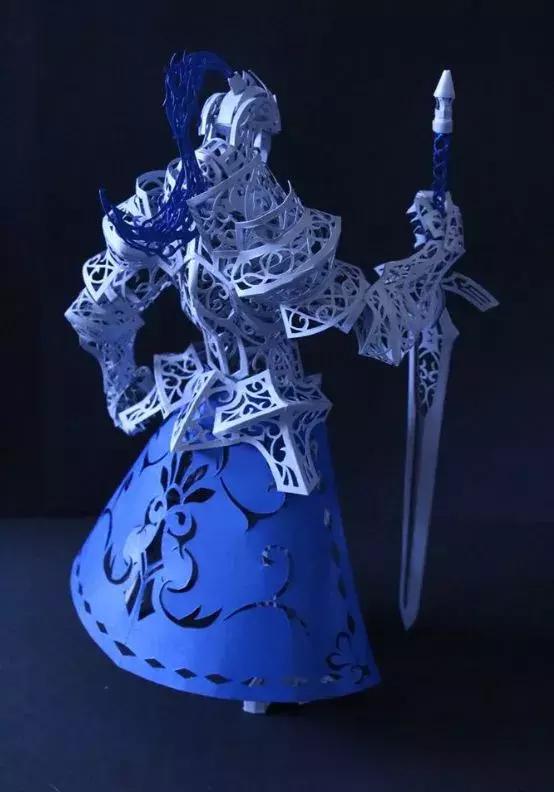 日本小哥自称“空箱职人”，靠着废纸盒办展览