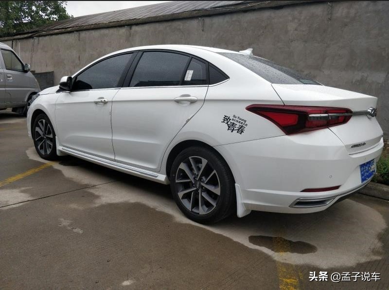 10万公里1.5t艾瑞泽5plus,奇瑞10万左右1.5t排量的轿车