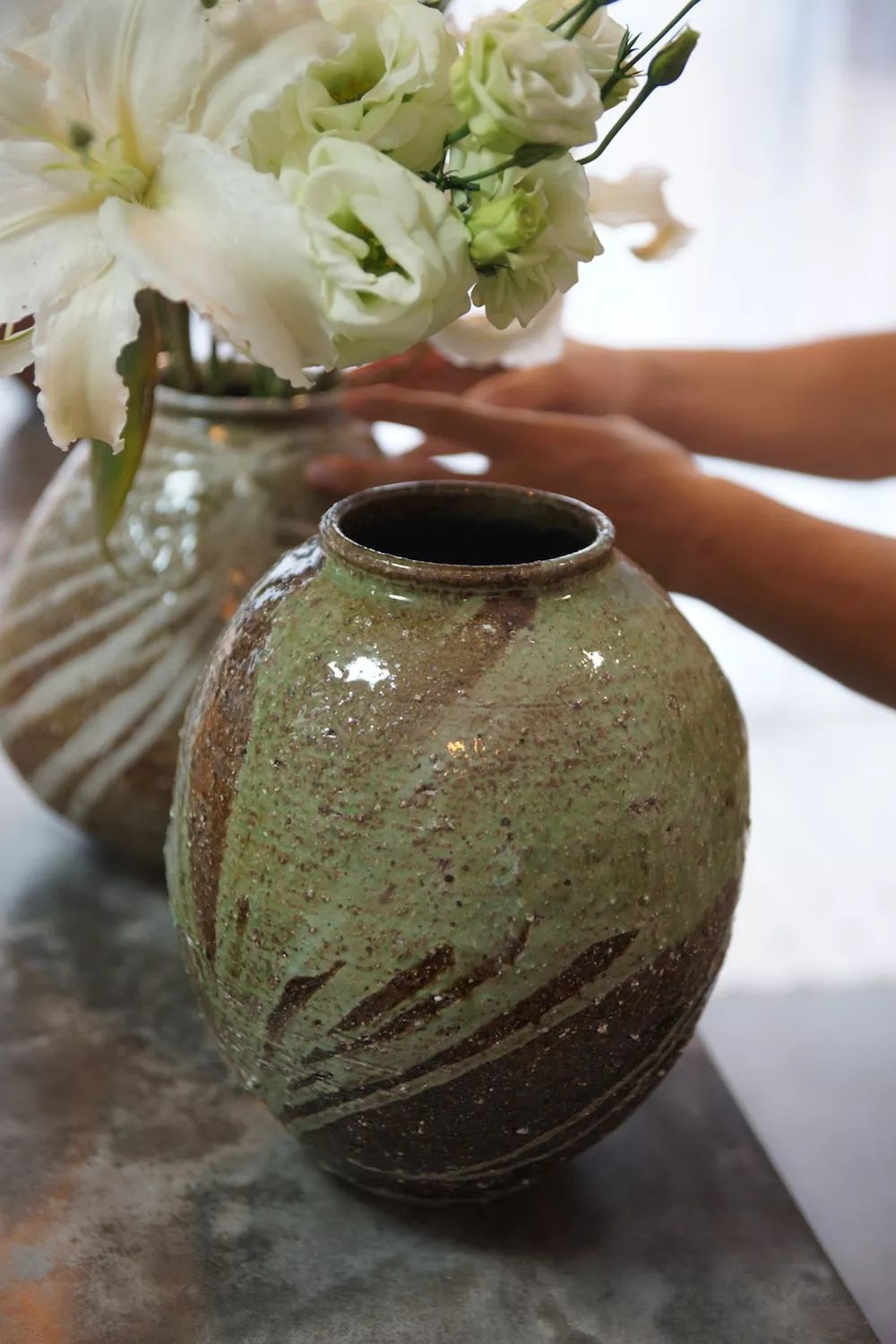 用水泥砌橱柜,用粘土做迷你橱柜