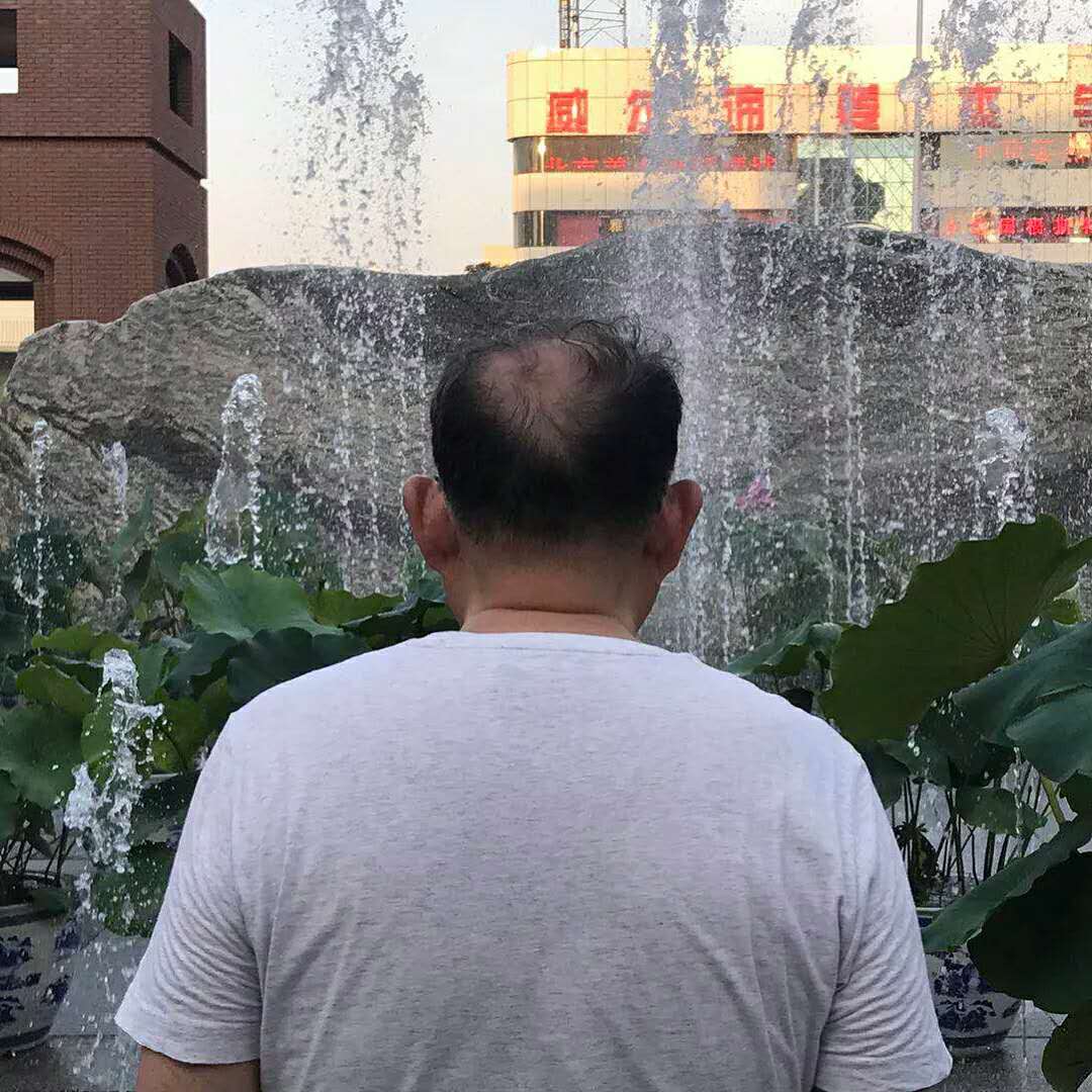 袁泉和陶虹颁奖视频,陶虹袁泉谁火了