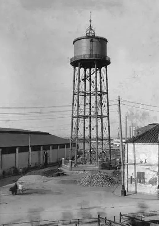 泪崩!1年1张,百年上海,老底子上海人都看哭了!