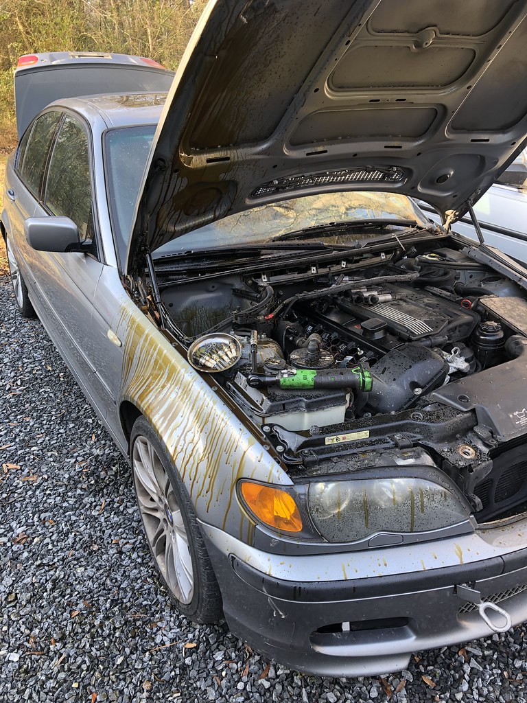 05年宝马3系整理：用宝来换来的抛锚车在专业修理工手中变废为宝