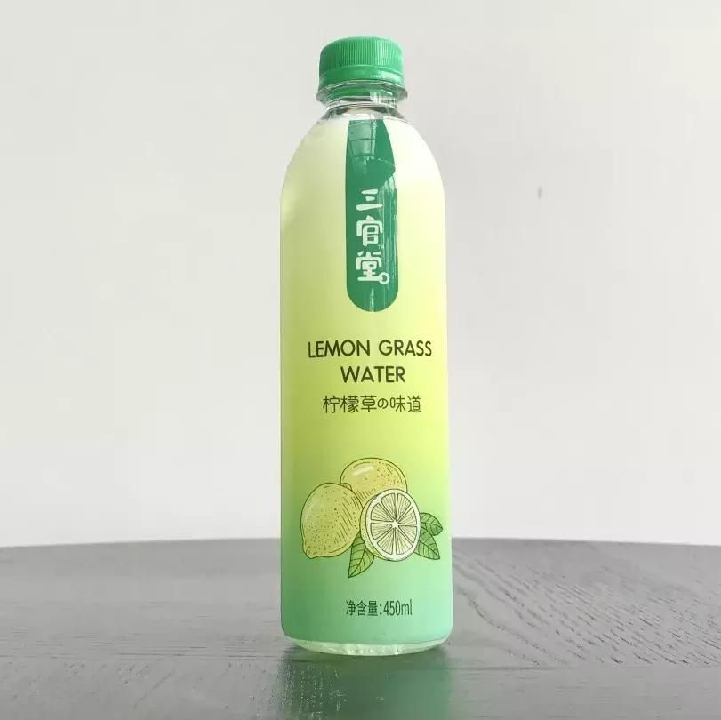 这20+款新饮品，我们喝出了打屁虫、清新剂、中药丸的味儿……