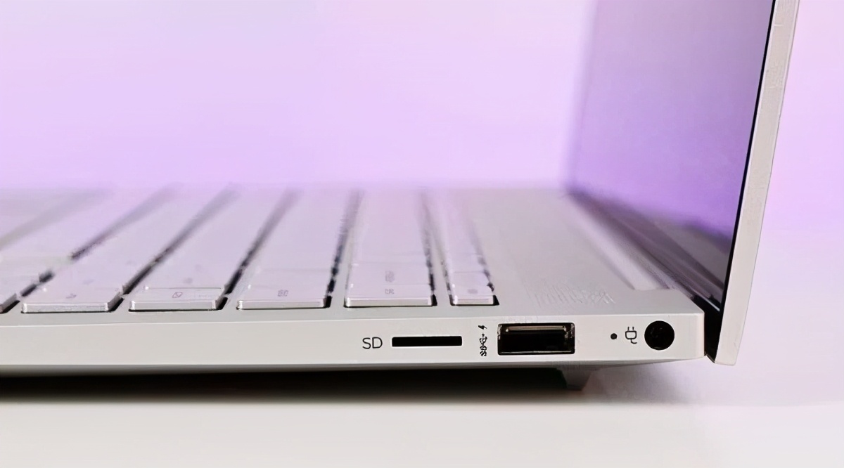 惠普高端轻薄本envy14,惠普envy14笔记本中正评测