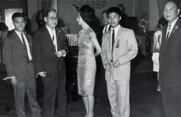 婚姻不幸福又离不了怎么办,当婚姻不如意的时候应该怎么做呢