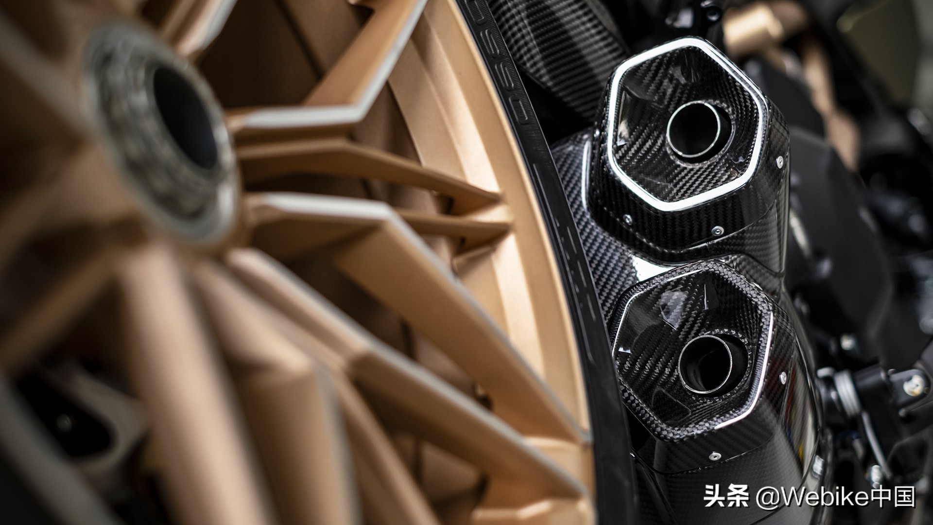 2020款杜卡迪大魔鬼摩托车推荐,杜卡迪兰博基尼联名摩托车