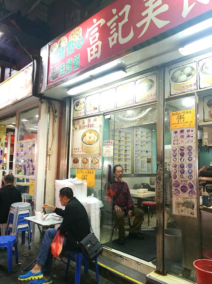 泰国普吉岛斯米兰岛旅游攻略,泰国旅游普吉岛的夏天皮皮岛浮潜