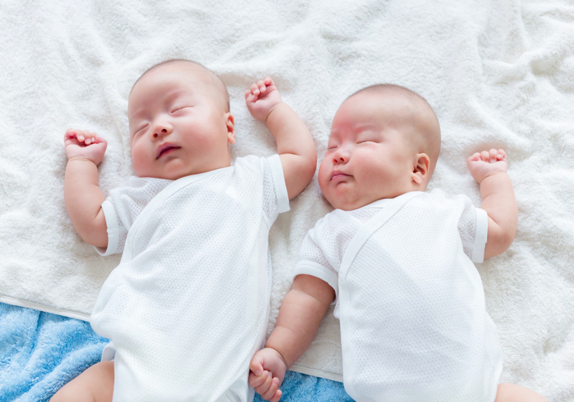 两胎都是双胞胎的几率有多大,双胞胎为什么降生