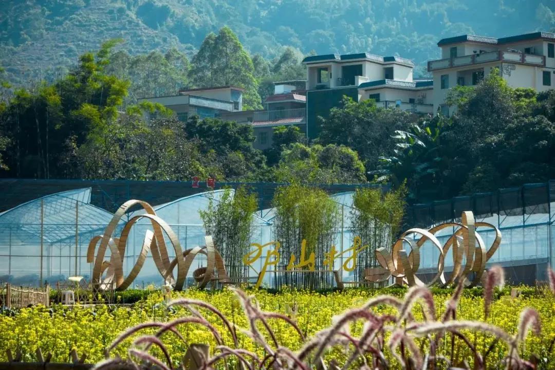 在大山深处幽静绝美的村落,深藏大山中的村落