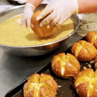 蒜香面包外面脆,蒜香面包松软