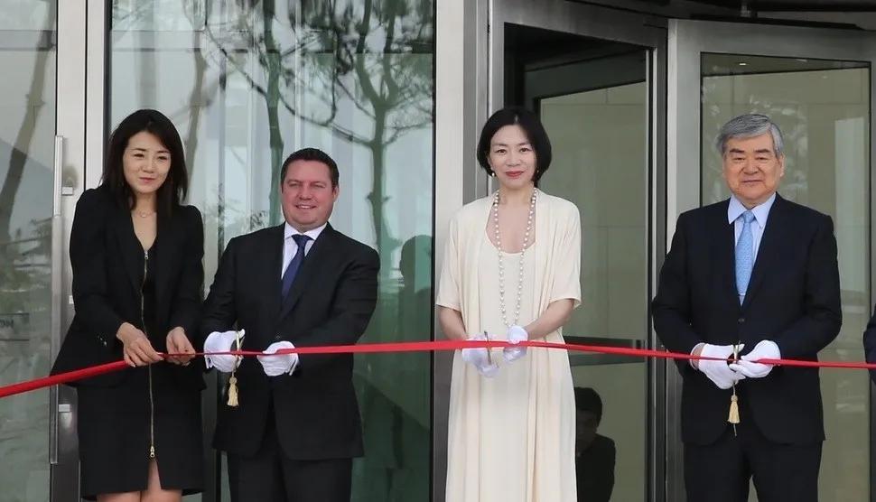 韩国财阀系列之“狂躁的一家人”