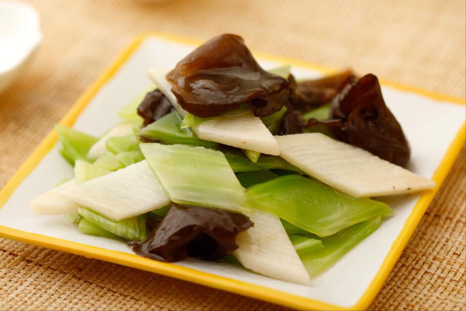 铁锅炒山药为什么会发黑,炒山药怎么不变黑