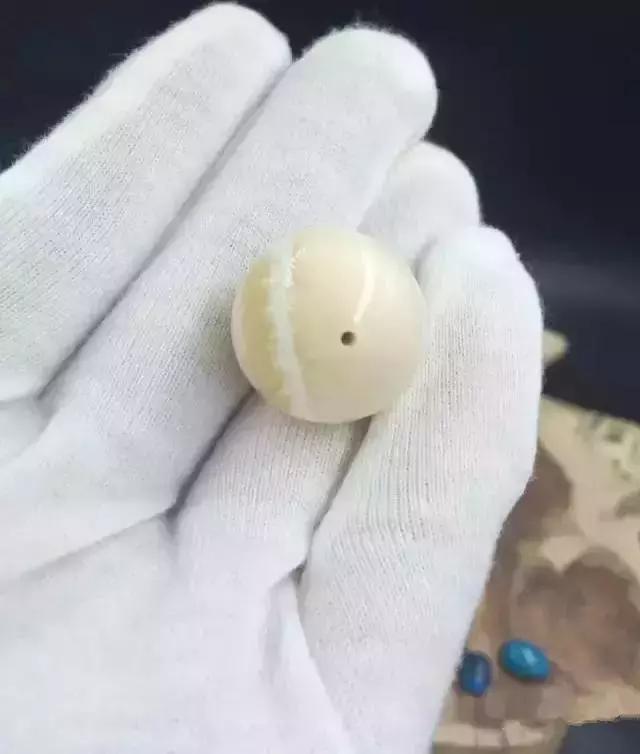 新手推荐的几种文玩,这九种文玩不能碰