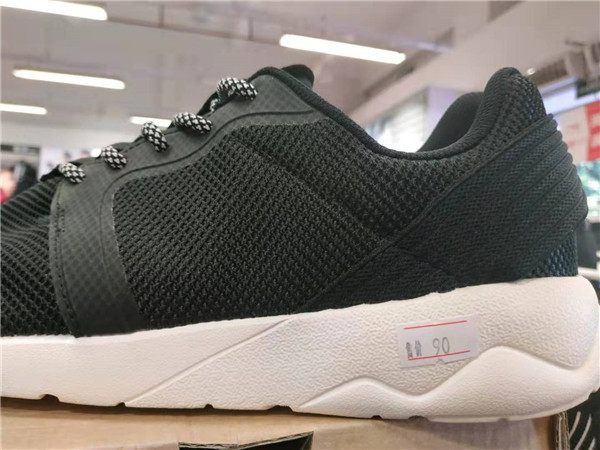 晋江鞋都安踏,福建晋江李宁安踏运动鞋