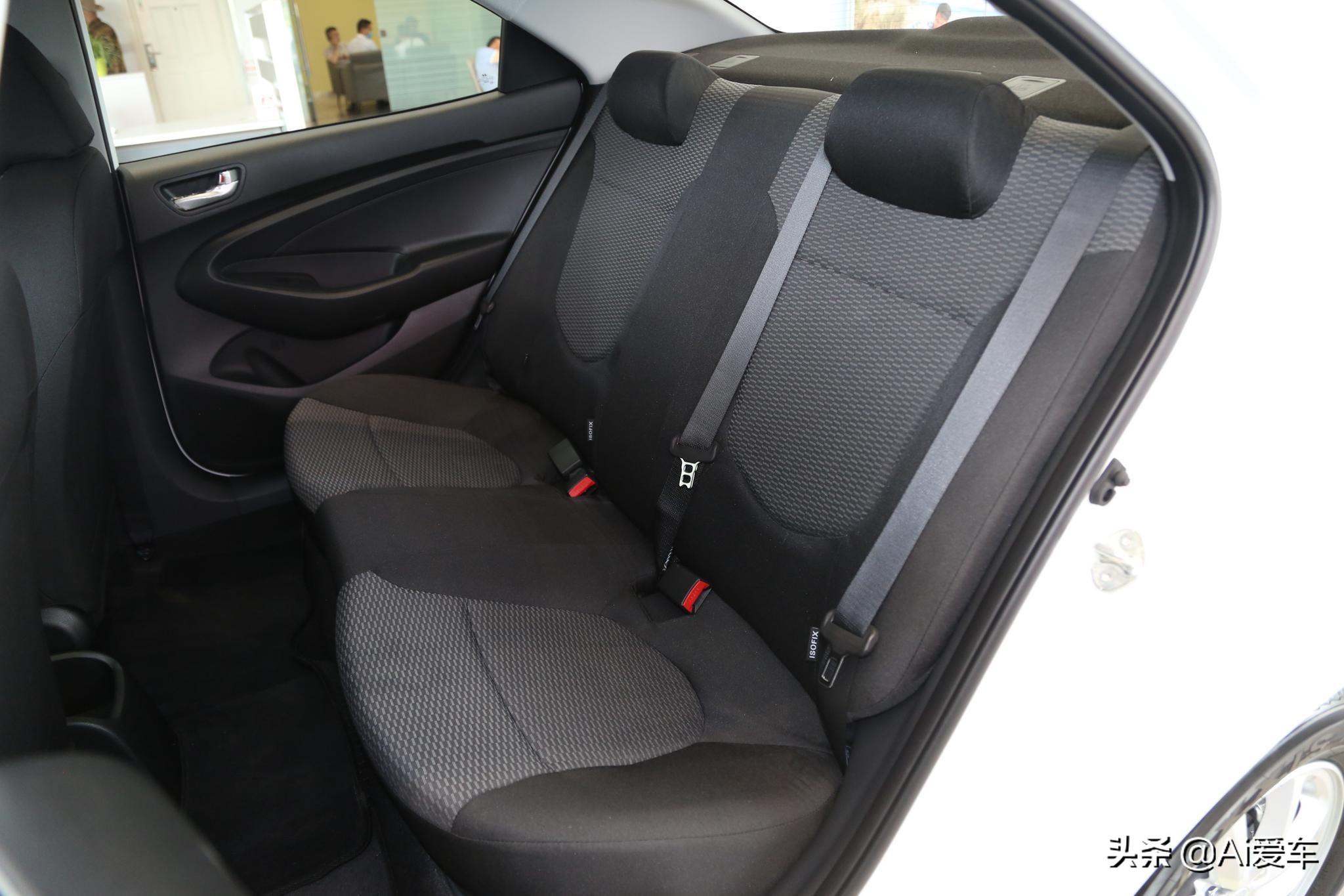 省油性价比高的车5万左右自动挡,现代瑞纳最新款顶配