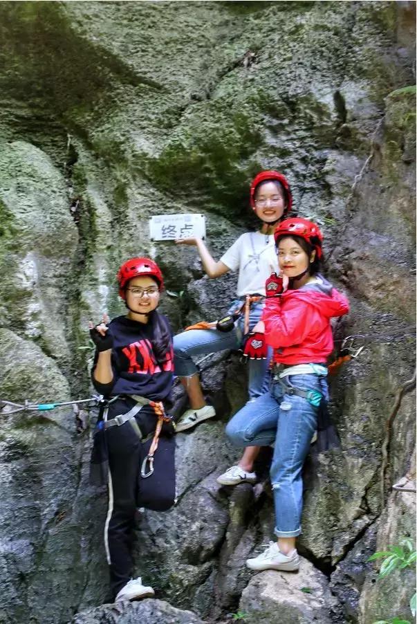 飞拉达攀岩溜索丛林溯溪地心探洞,清远飞拉达丛林探险
