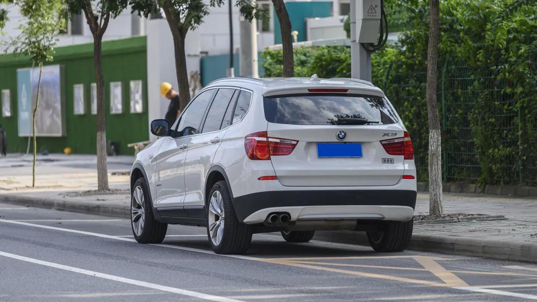 17宝马x3二手收车价格,10万左右二手宝马x3的价格