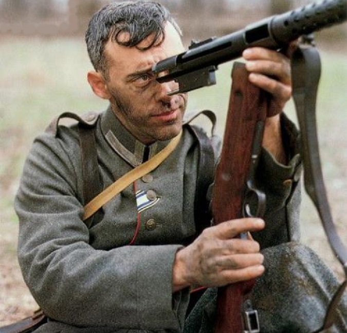 芬兰荣耀：*击狙**枪标准打造的冲锋枪？光环却被“抄袭者”无情遮盖