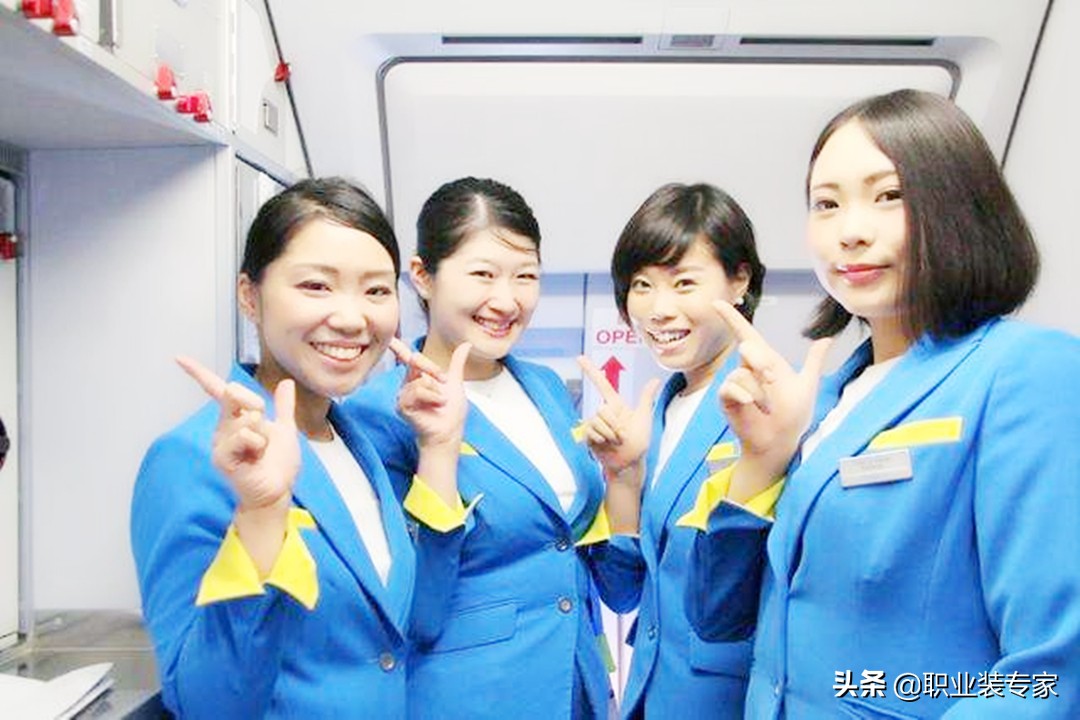 日本航空樱花粉制服,日本航空制服推荐