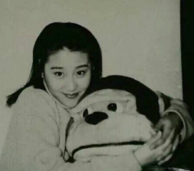 苗圃多有钱,苗圃个人资产多少钱