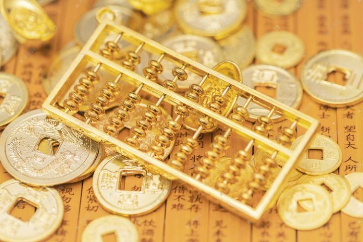 留学生辱骂父母要生活费,留学生辱骂父母