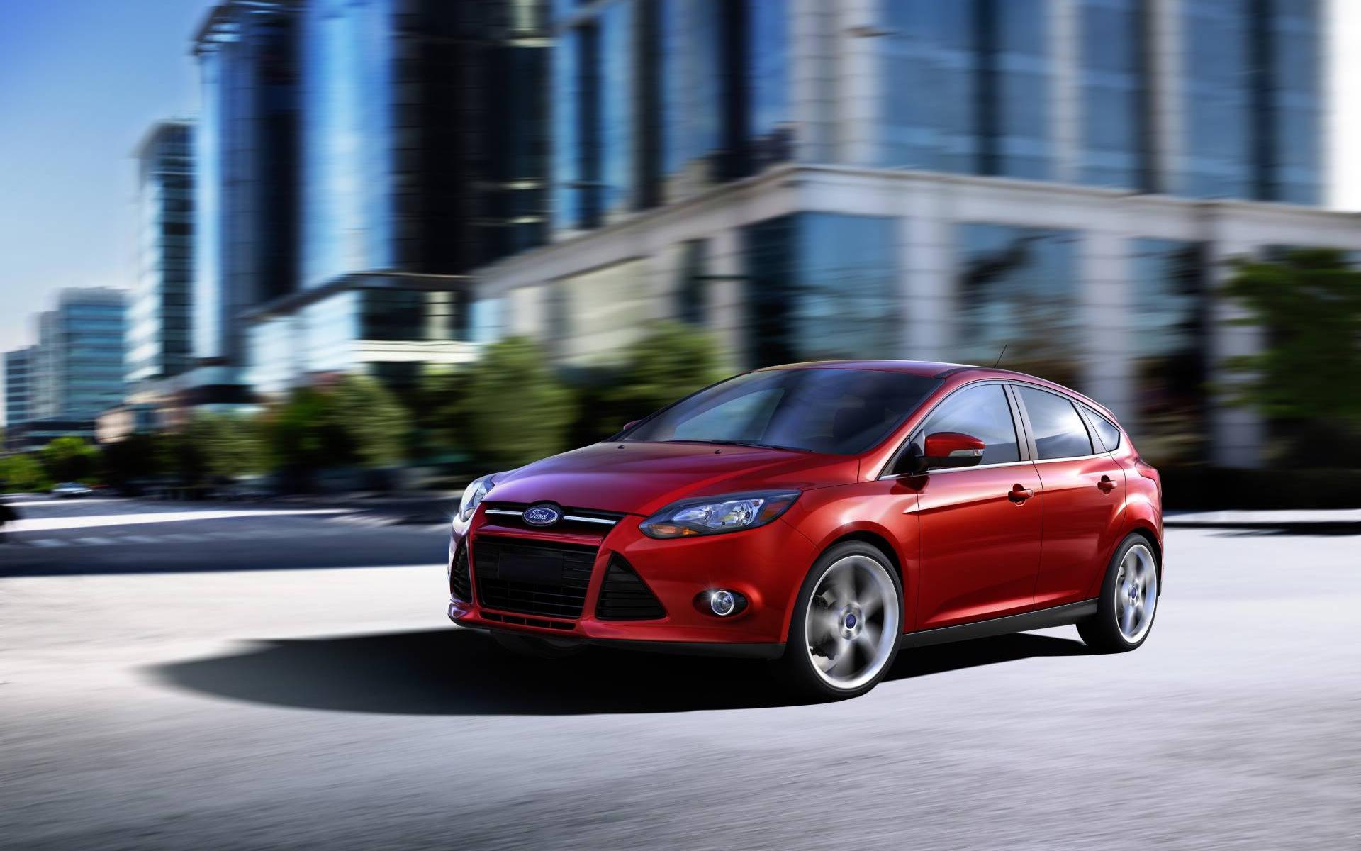 福克斯中保研碰撞a柱弯了,福克斯安全碰撞