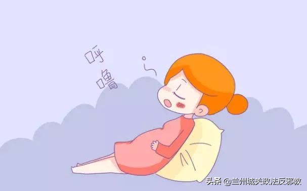 睡觉时总是手麻怎么回事中医,晚上睡觉手麻是怎么回事如何治愈