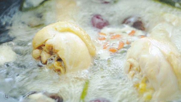 给肉焯水为什么要撇沫,给肉焯水必须放料酒吗