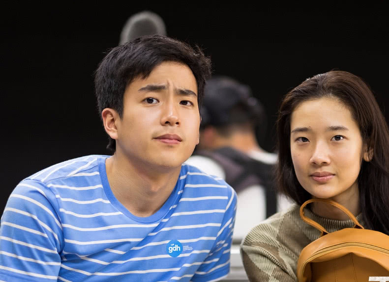 《天才枪手》看“作弊”万能公式,好成绩到底是拿什么换来的?