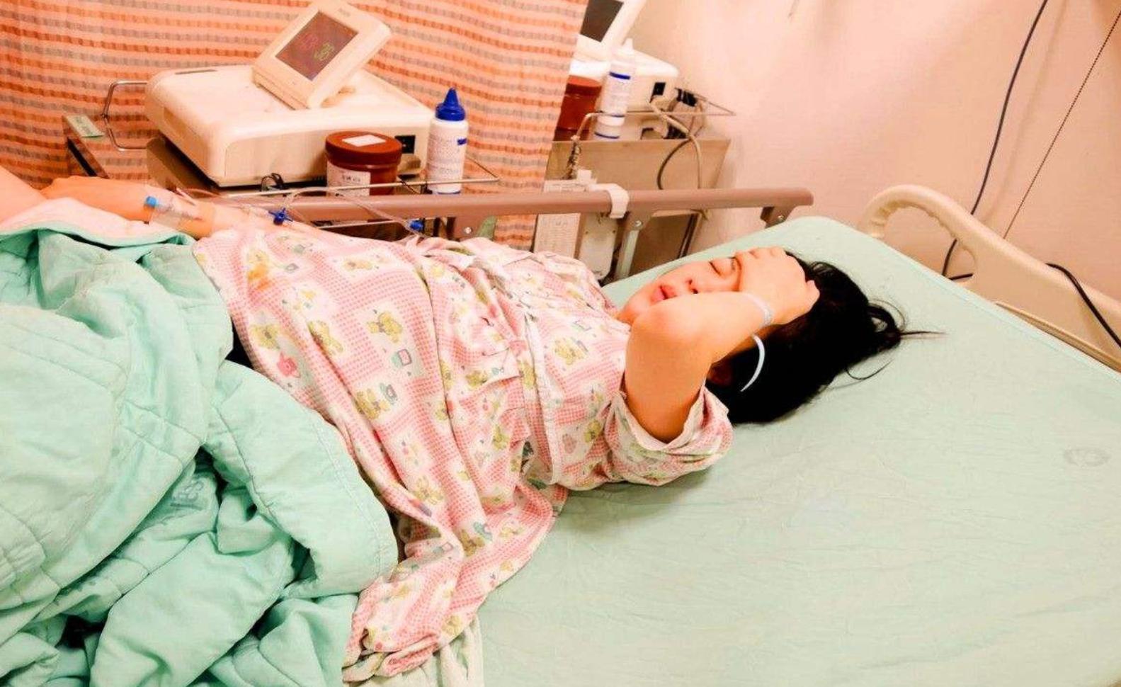 顺产很尴尬怎么办,顺产尴尬吗