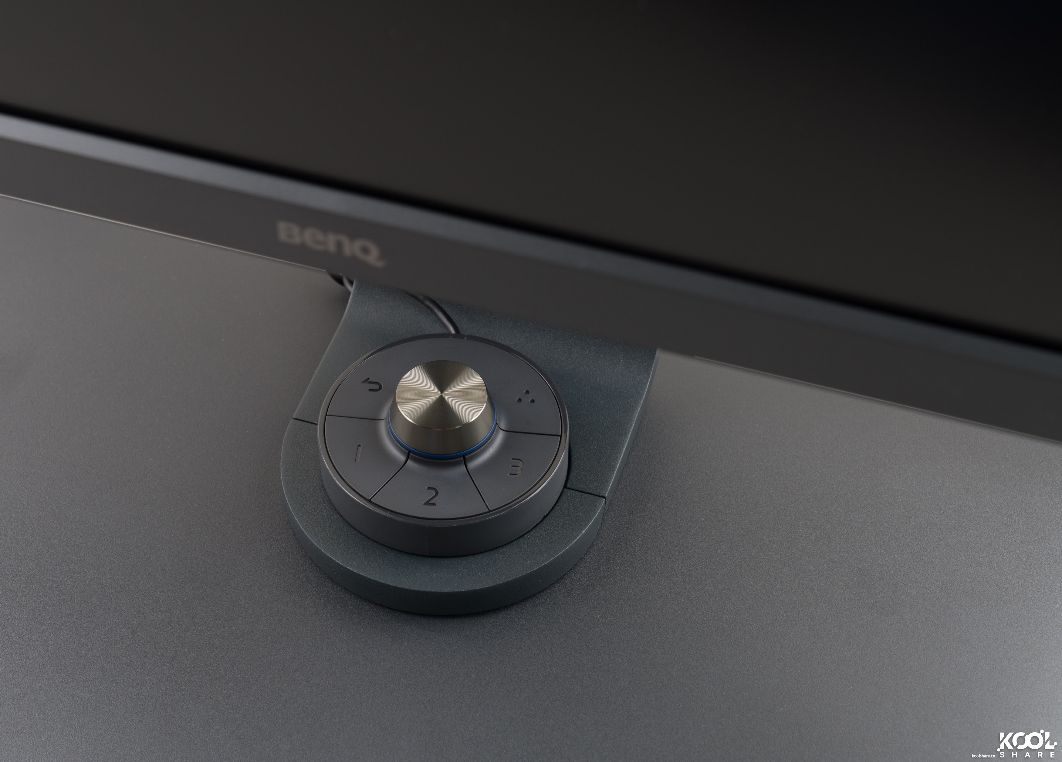 明基sw270c对比imac5k显示器,明基benqsw270c显示器