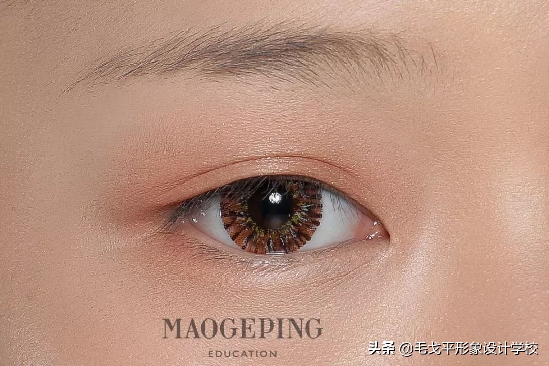 怎样画出大眼妆,如何画出大眼妆