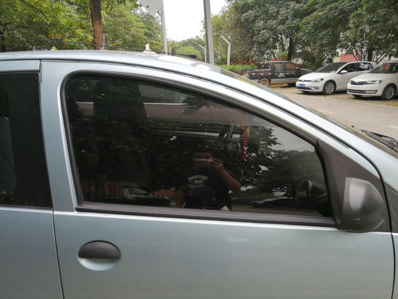 自己动手贴车膜,自己动手贴太阳膜和隔热膜