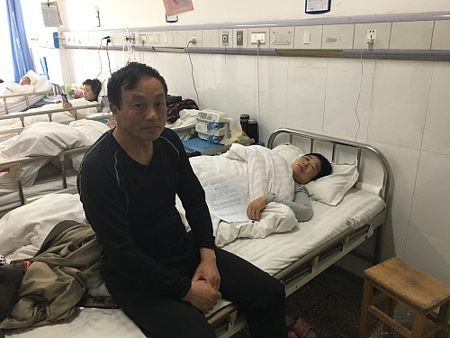 花果山车被撞,花果山被山地车撞