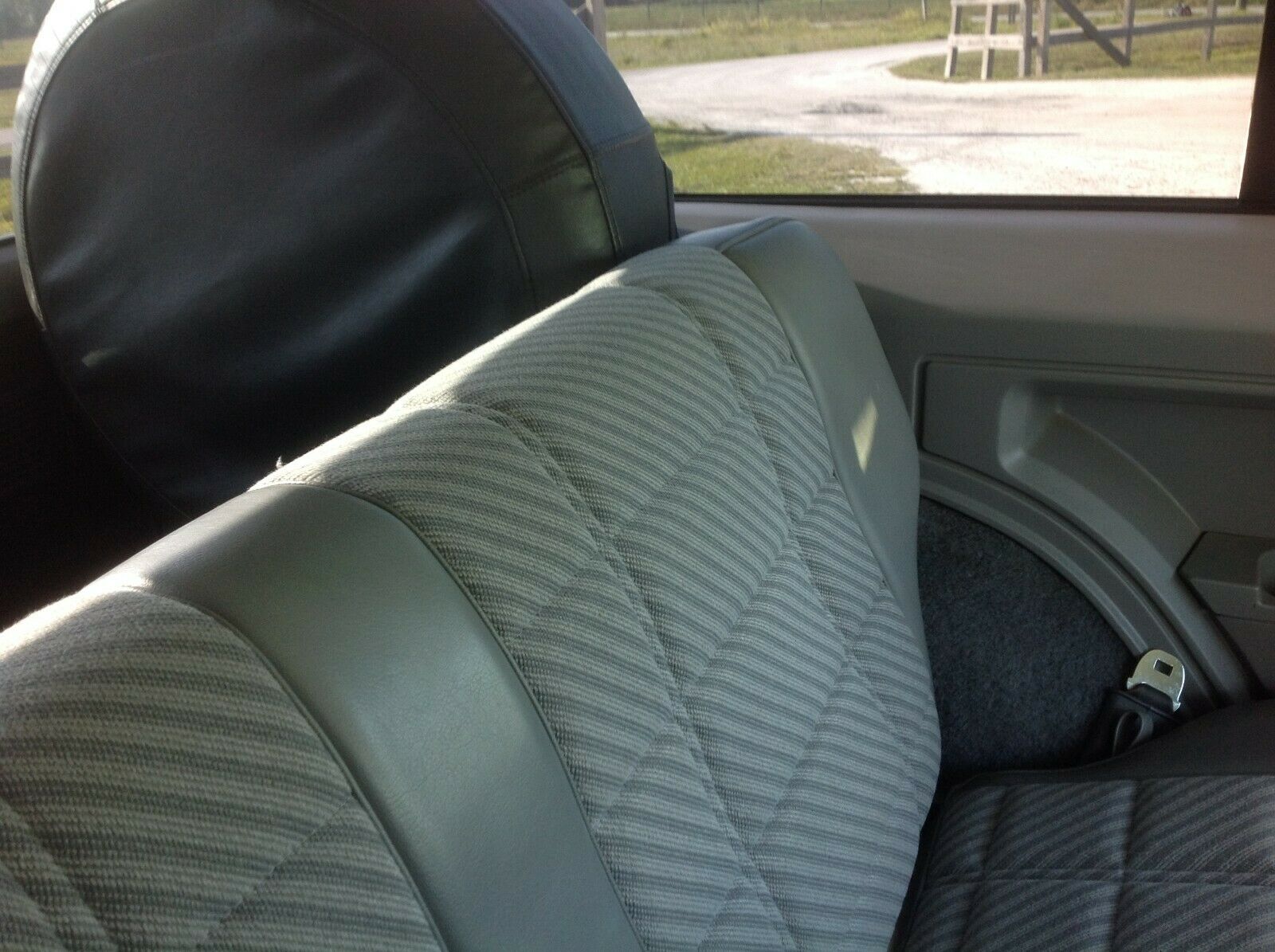 都说修不好的切诺基，那是你没开过原装的，国产后北汽把他给毁了