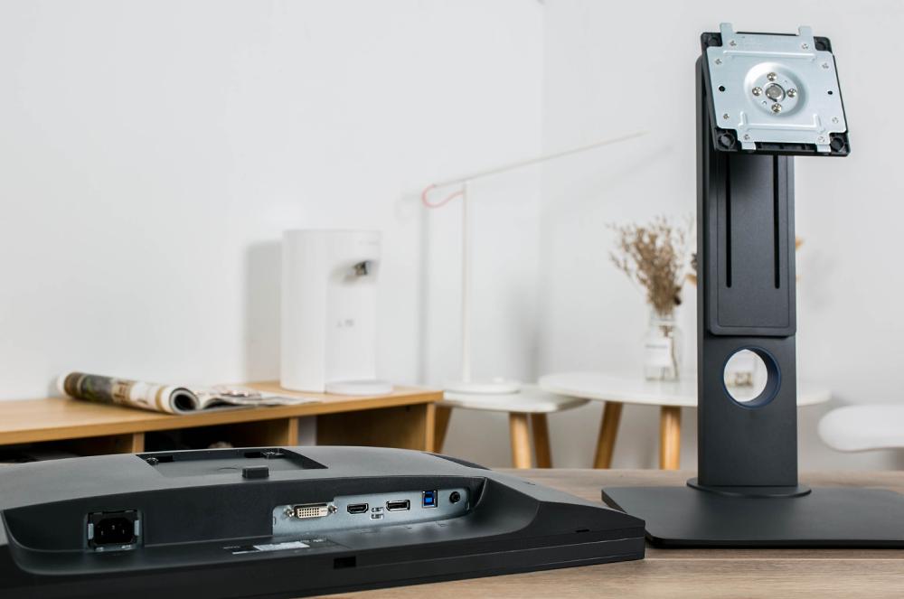 明基sw240的10bit是原生的吗,明基sw240显示器偏绿