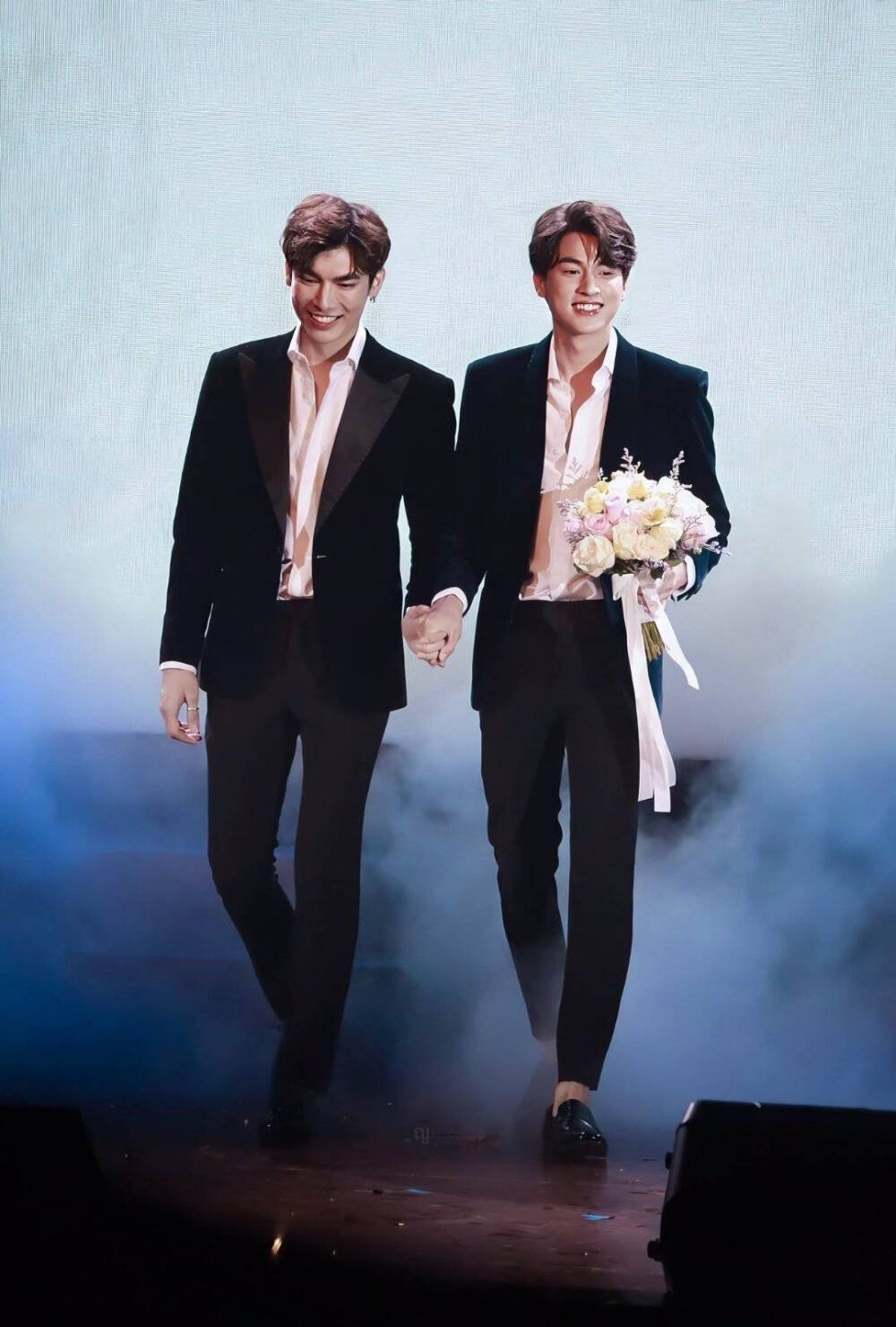 人间天使糕卡娜：热爱足球名校毕业签约三台未来可期