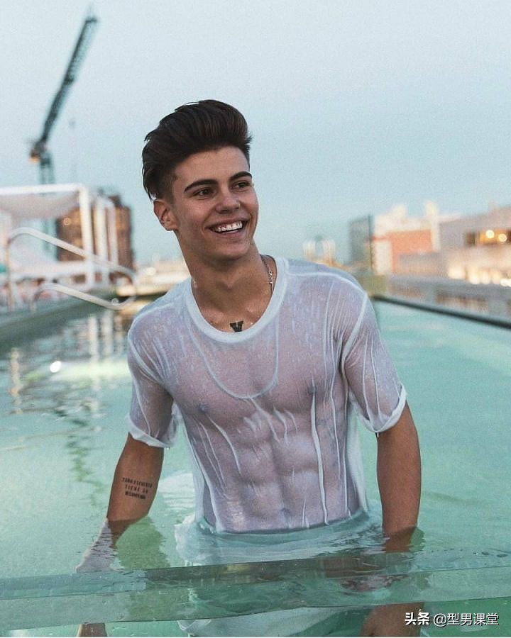 教你6个穿搭小技巧的软件,6个穿搭口诀专治各种不会搭