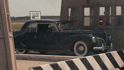 床上的马头是真的假的?桑尼挨了多少枪?好莱坞经典「教父」解密