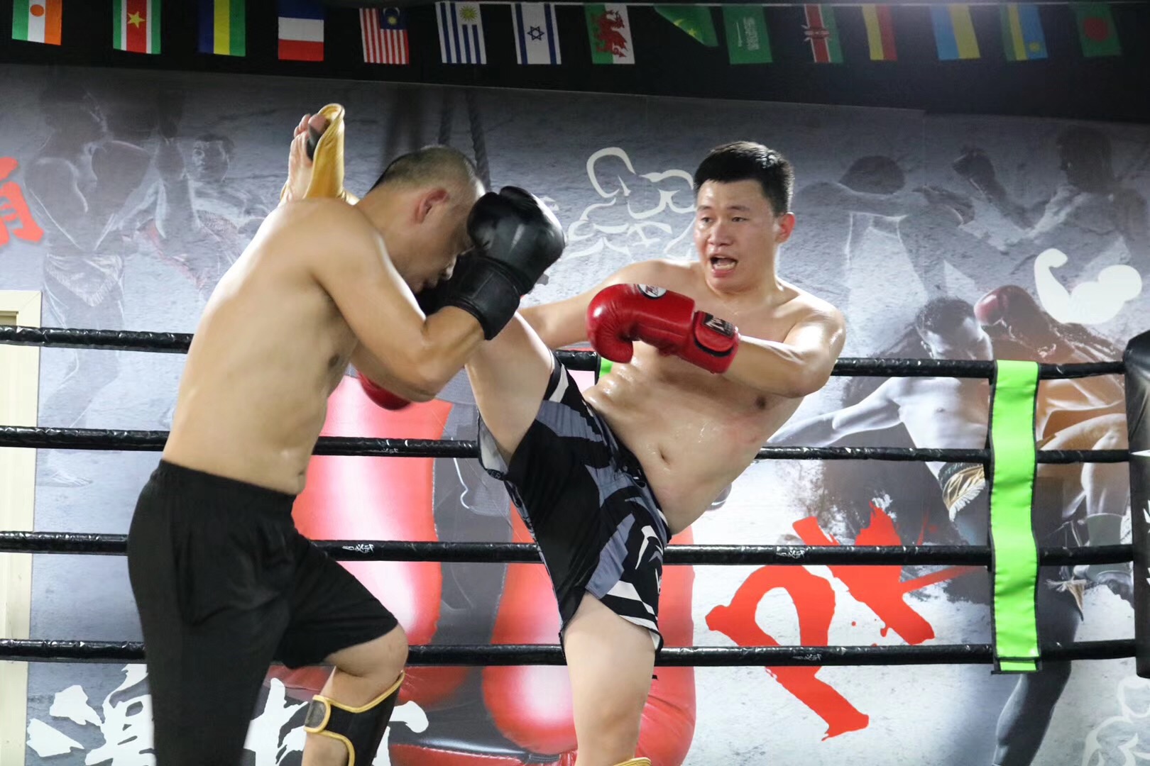 一必武搏击干货：实战怕疼！怎么解决