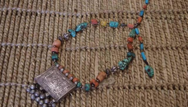 蒙古族为何对银首饰情有独钟,蒙古族为啥喜欢戴银饰