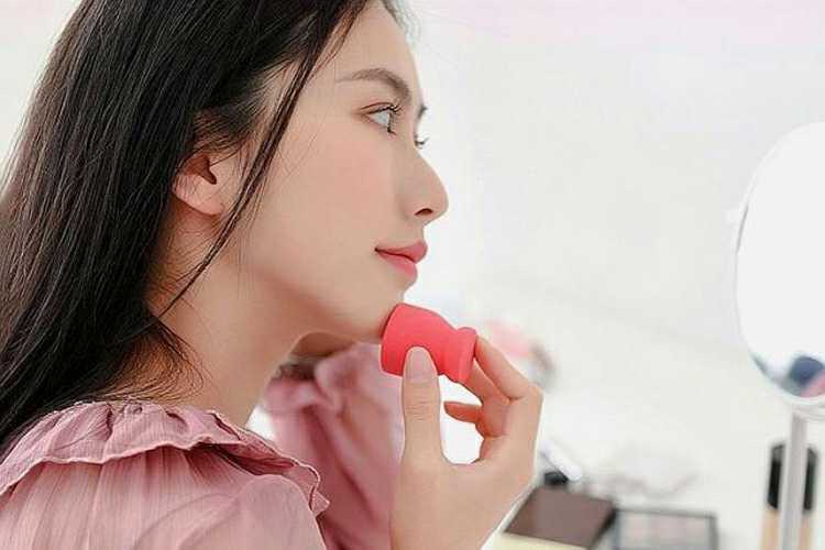 美妆蛋化底妆不卡粉教程,美妆蛋吃粉厉害是怎么回事