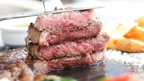 一挤就爆奶的超薄0.1pizza，被外国朋友吹上天