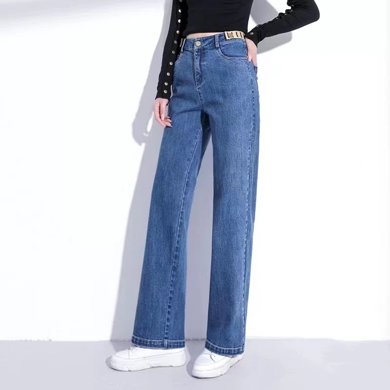 新牛仔裤第一次怎么洗不褪色,牛仔裤用盐水泡不掉色是真的吗