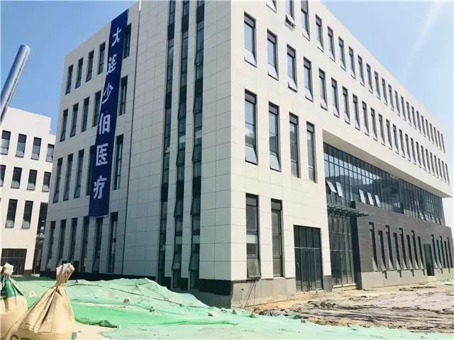 威海市新开工亿元以上项目,威海全市高质量项目开工现场