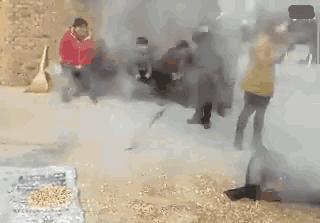 记得否：“铁葫芦”爆米花机